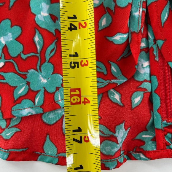 NWT: Love, Whit: Twist Front Satin Top, Red and Teal crop top, XS - Picture 6 of 9